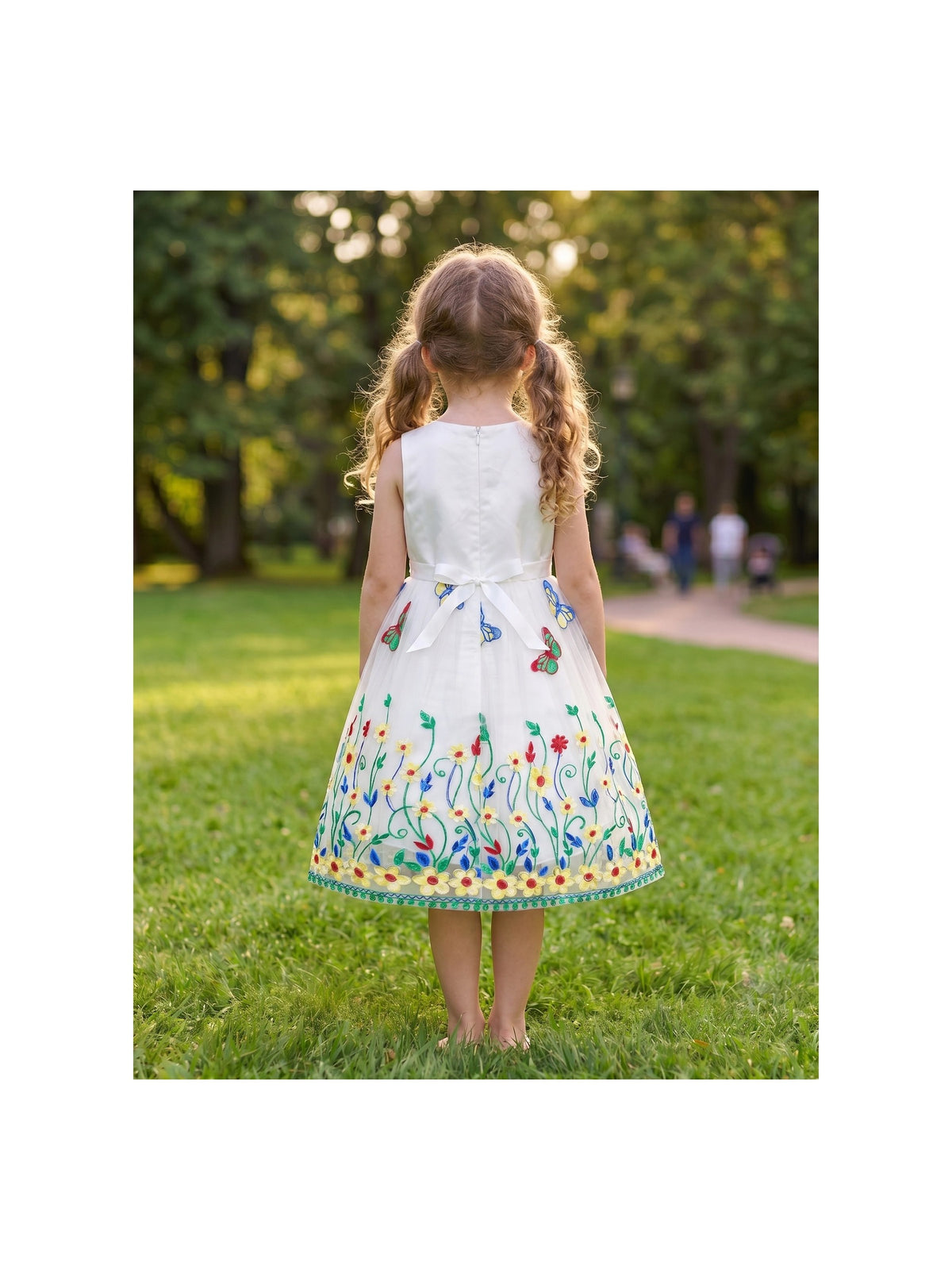 Girls Dress White Butterfly Embroidered Sleeveless Garden Party Wedding Spring Summer Dress White Embroidered Butterfly